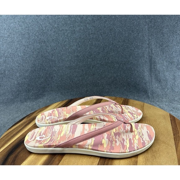 OluKai Shoes - OluKai Women's Ho'opio Hau Sandal Pink Camo Flip Flops Women's Size 11
